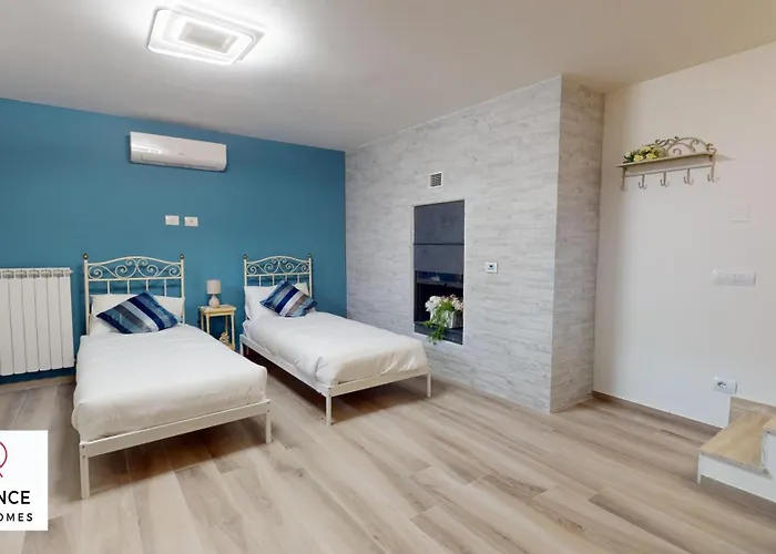 Апартаменты Sonia With Free Parking By Sweet Homes *